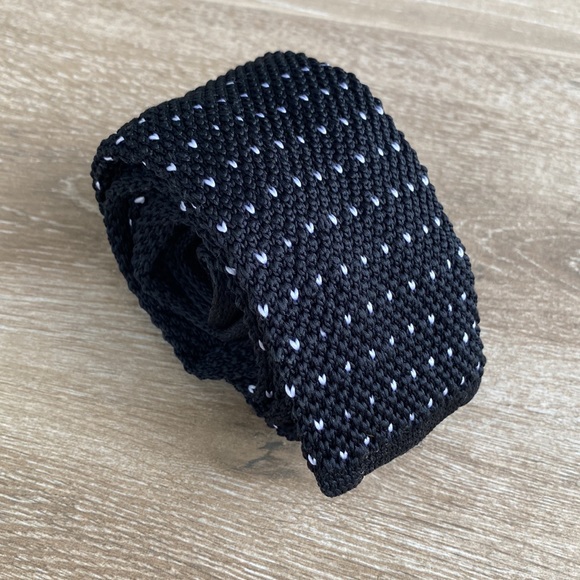 Grey and purple assorted ties and pocket squares - Picture 4 of 17
